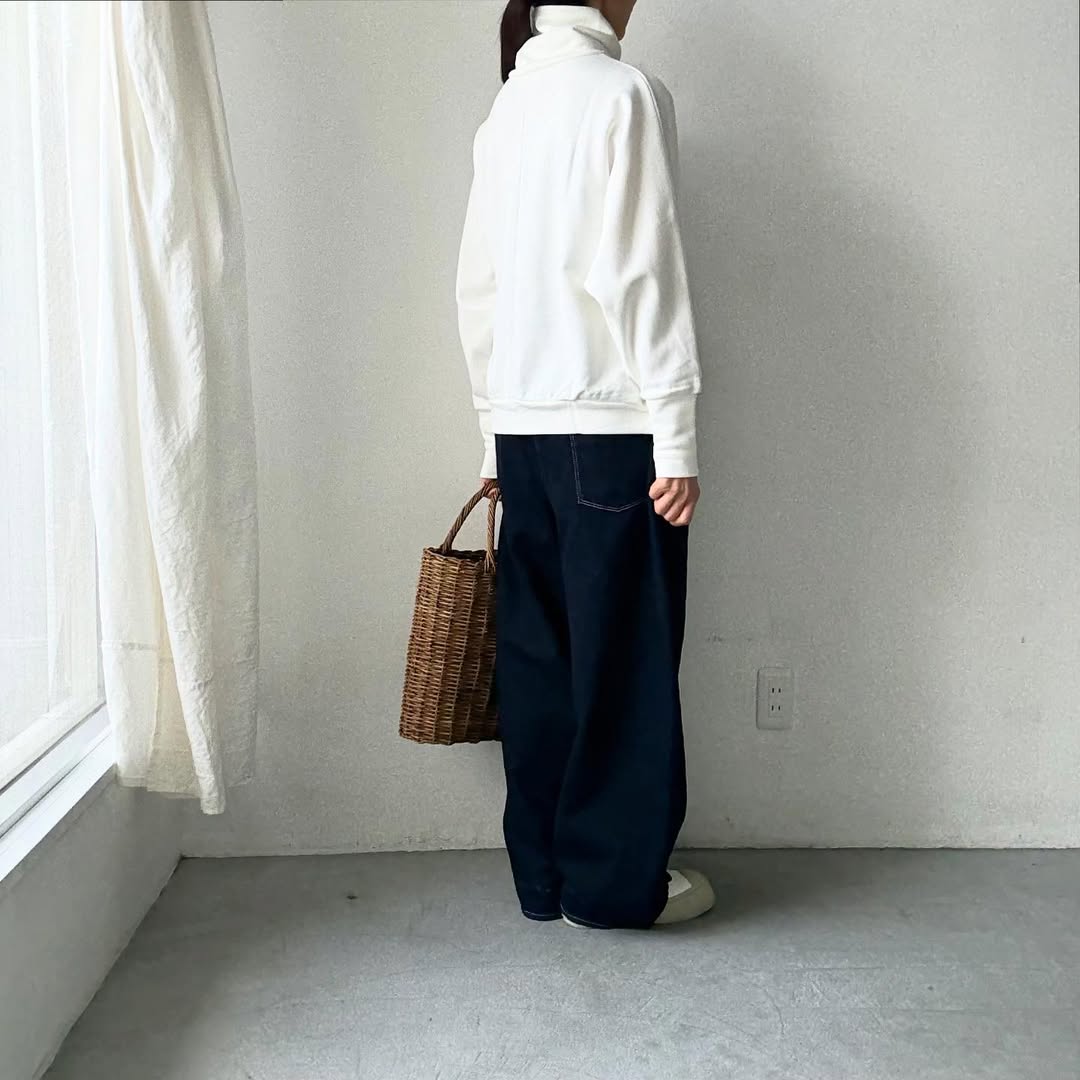 Linenya  コットンハイネックプルオーバー　ホワイト