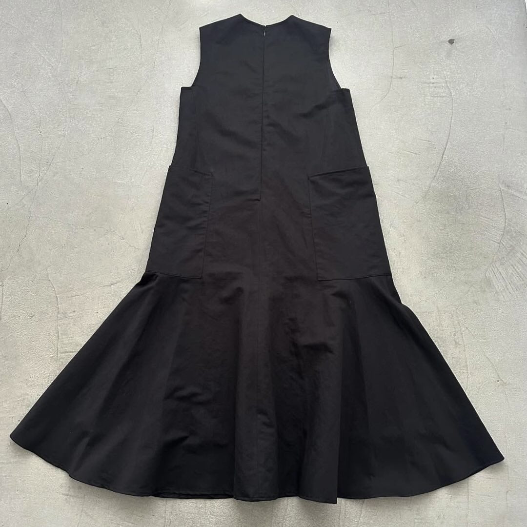 TENNE HANDCRAFTED MODERN ノースリーブマーメイドドレス