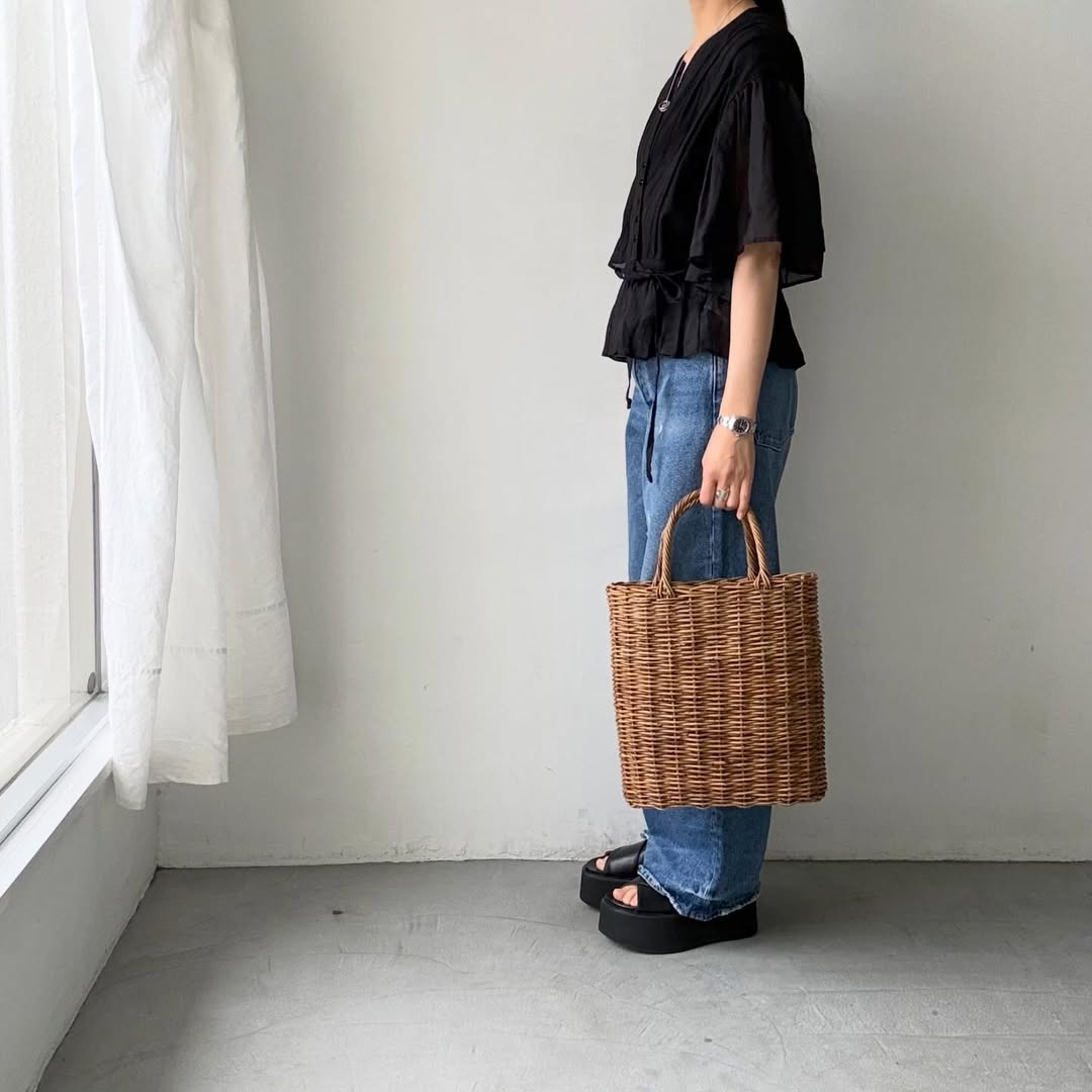 MAGALI コットンレースカシュクールブラウス　ブラック