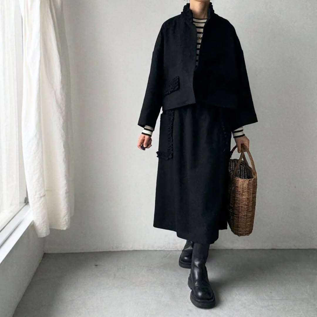 R&D.M.Co  フリルデコレーションジャケット　ブラック