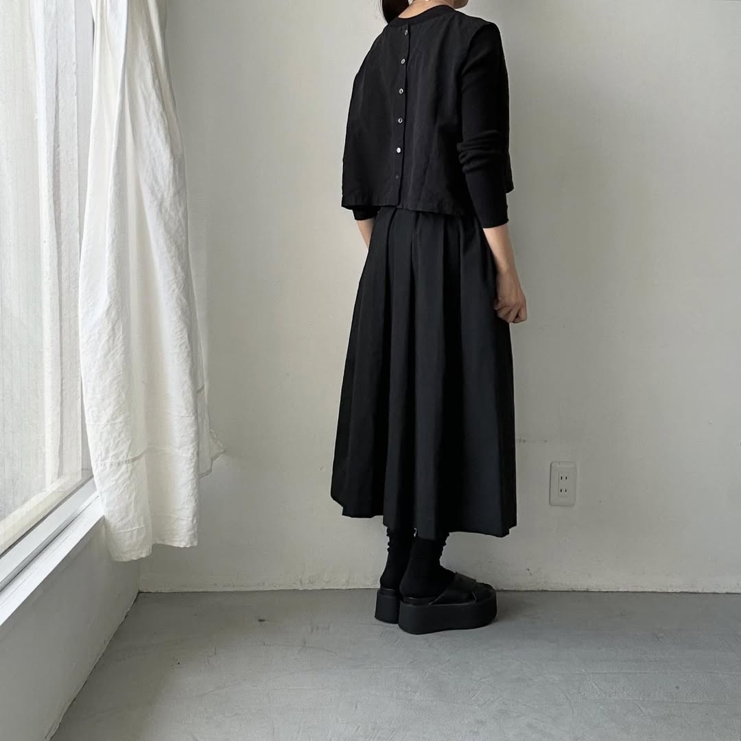 Linenya  コットンタックスカート　ブラック