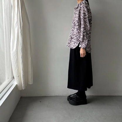 R&D.M.Co ワイルドベリーリネンラッフルカラーブラウス
