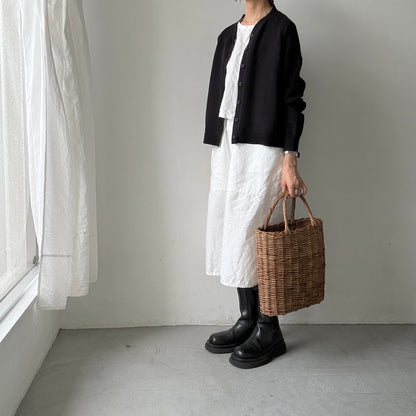 atelier naruse  コットンウールVネックニットカーディガン　ブラック