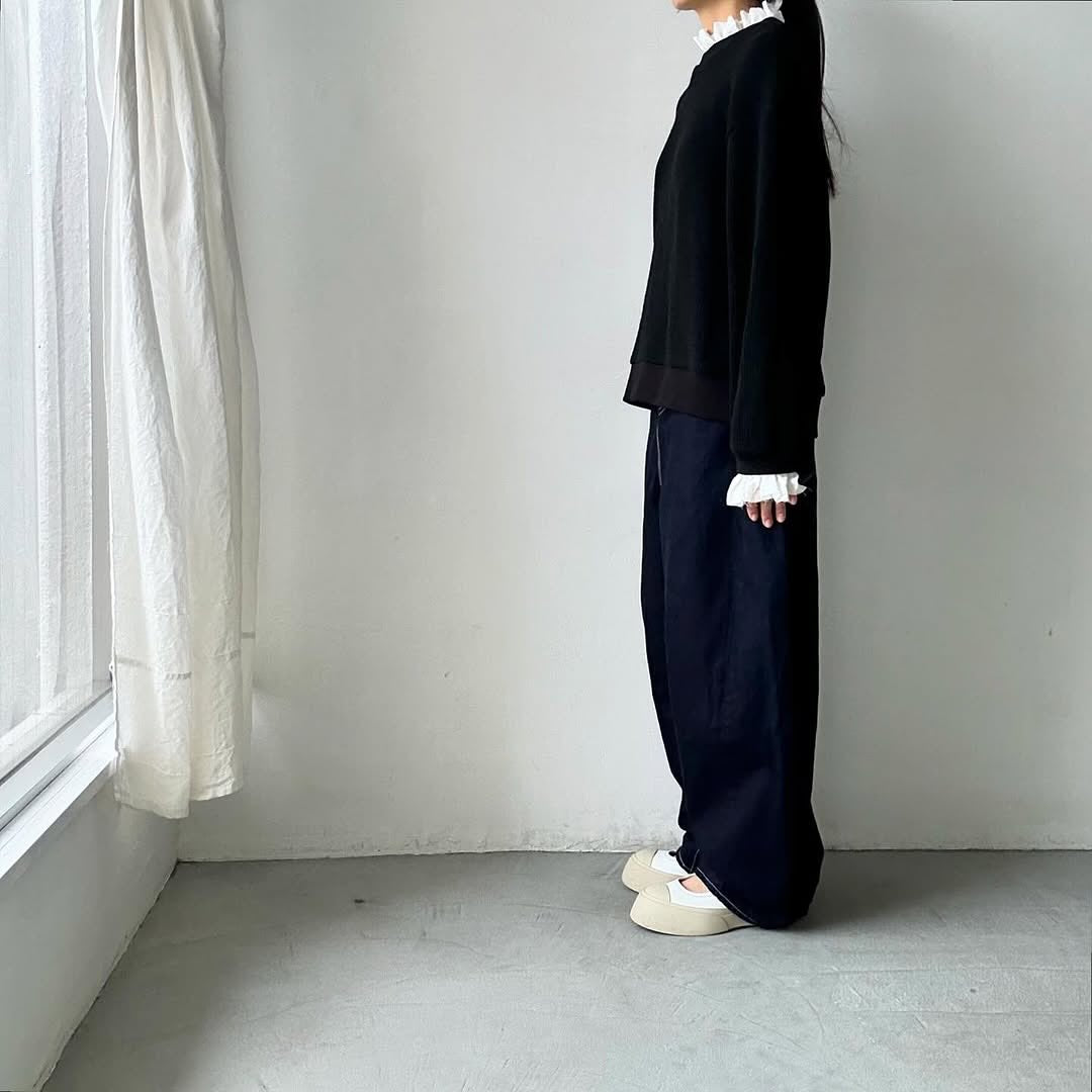 MAGALI クォーターニットフリルプルオーバー