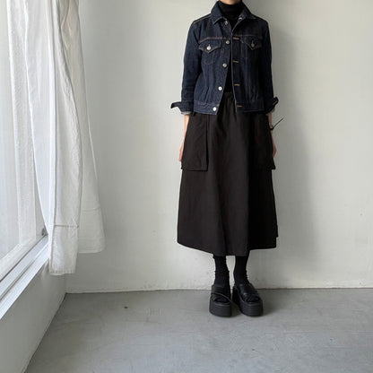 R&D.M.Co 　シュリンクコットンガーメントダイポケットスカート　ブラック