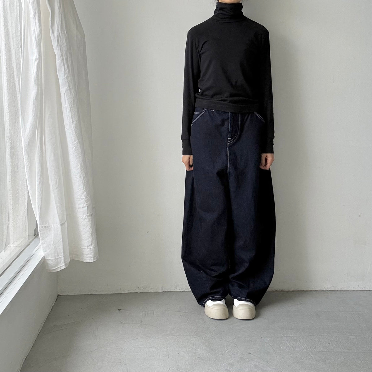 MAGALI コットンウールハイネックカットソー　ブラック