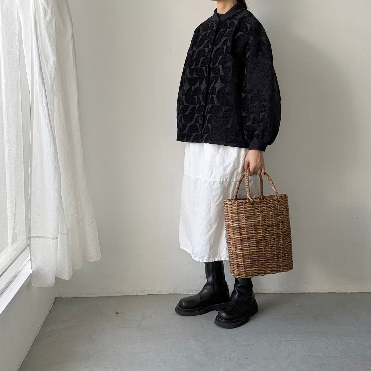 kijinokanosei  バックタックブルゾン