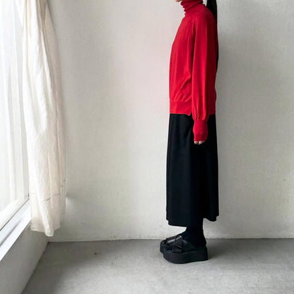 atelier naruse ウールタートルネックニット　レッド