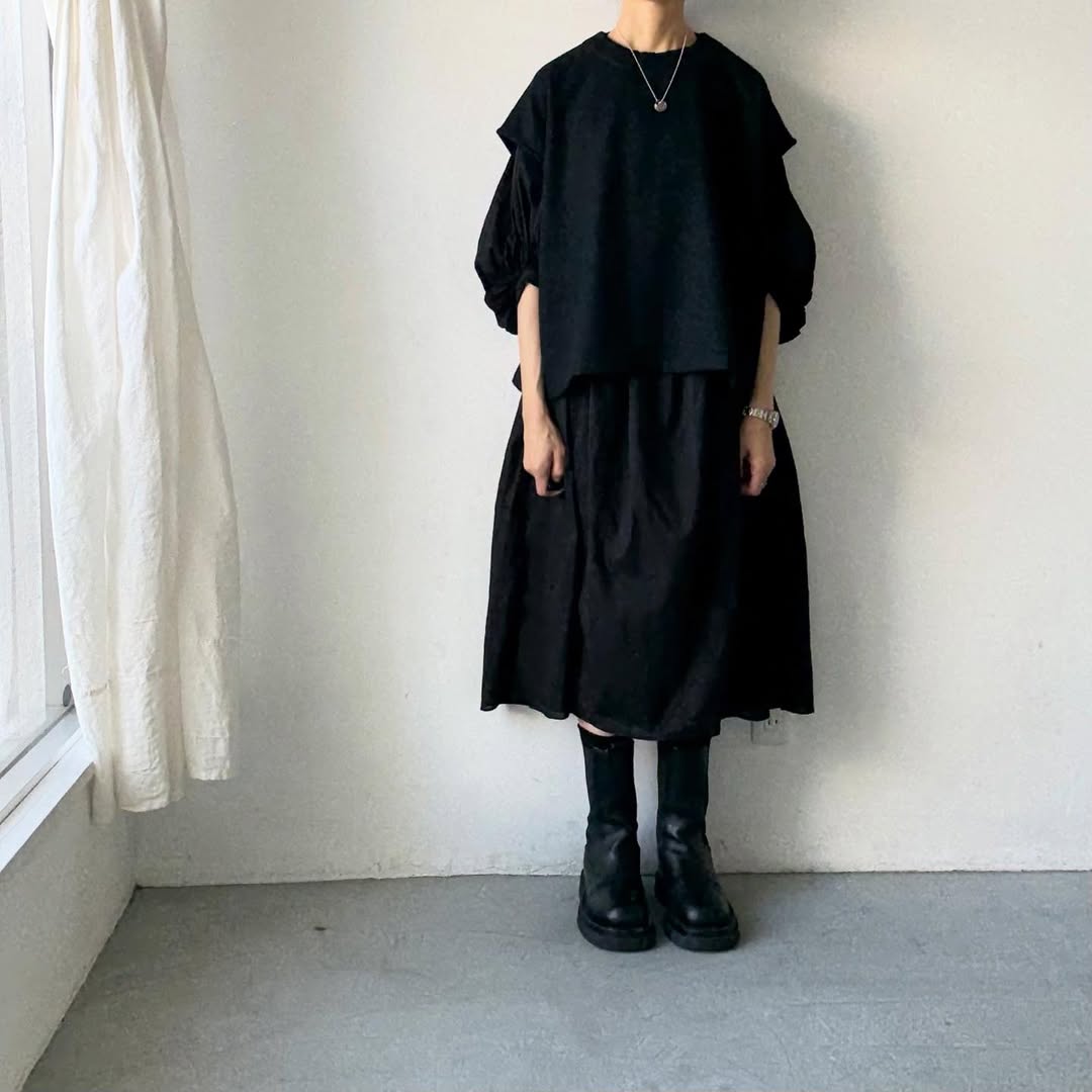 Linenya  ウールベスト　ブラック