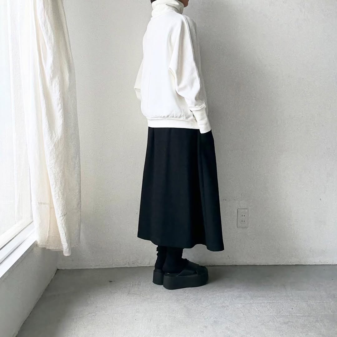 Linenya  コットンハイネックプルオーバー　ホワイト