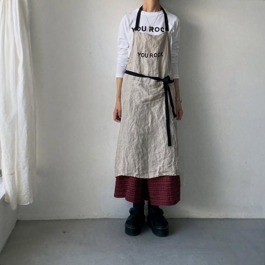 R&D.M.Co  YOU ROCK リネンエプロン