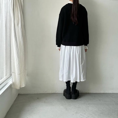 MAGALI クォーターニットフリルプルオーバー