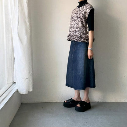 R&D.M.Co  ワイルドベリーリネンフリルデコレーションボタンビブ