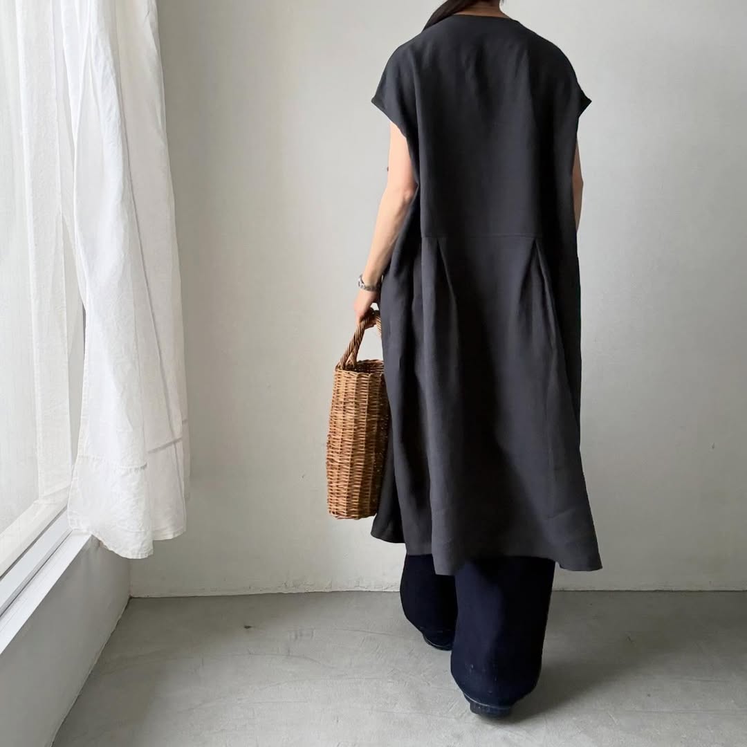 Linenya  リネンフレンチスリーブワンピース　チャコール