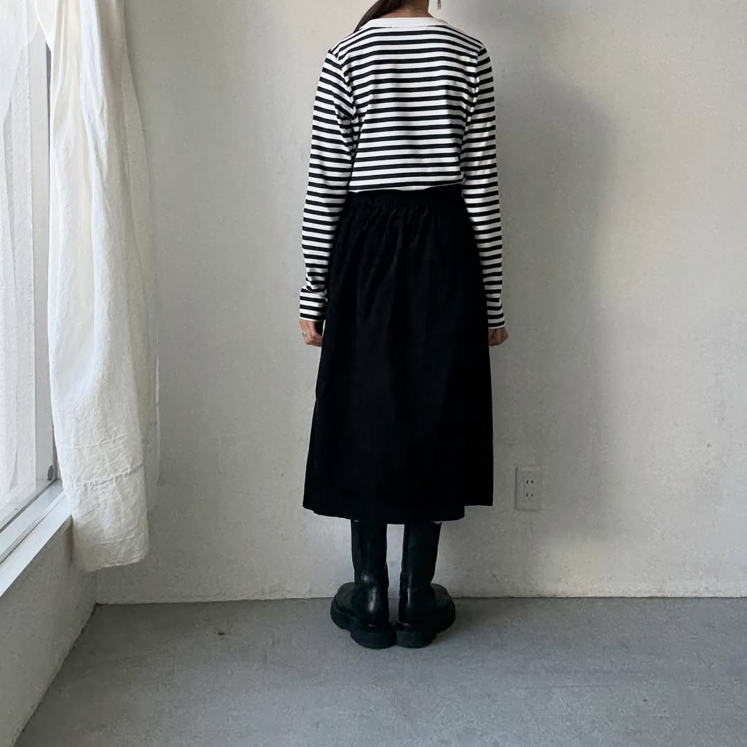 R&D.M.Co 裏起毛ボーダークルーネック長袖Tシャツ　ホワイト×ブラック