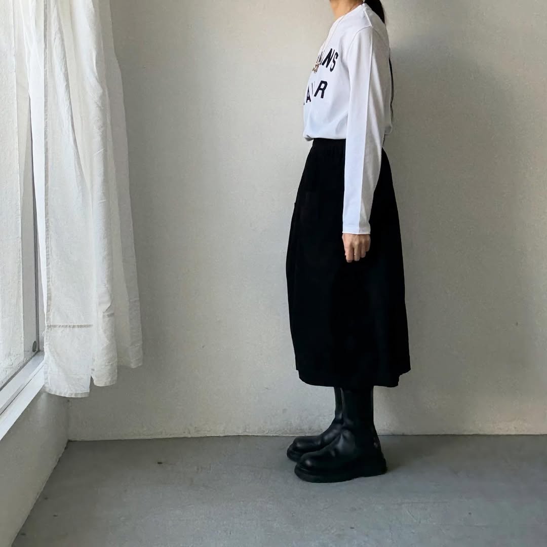OLDMANS TAILOR OMTフロッキープリントロゴ長袖Tシャツ　ホワイト×ブラック