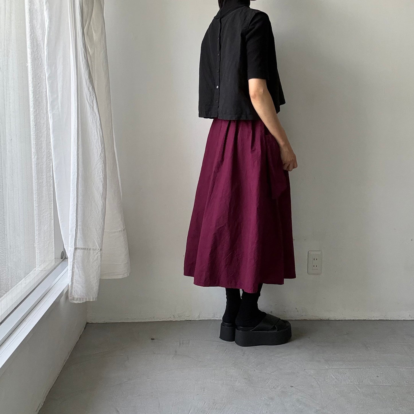 R&D.M.Co 　シュリンクコットンガーメントダイポケットスカート　プラム