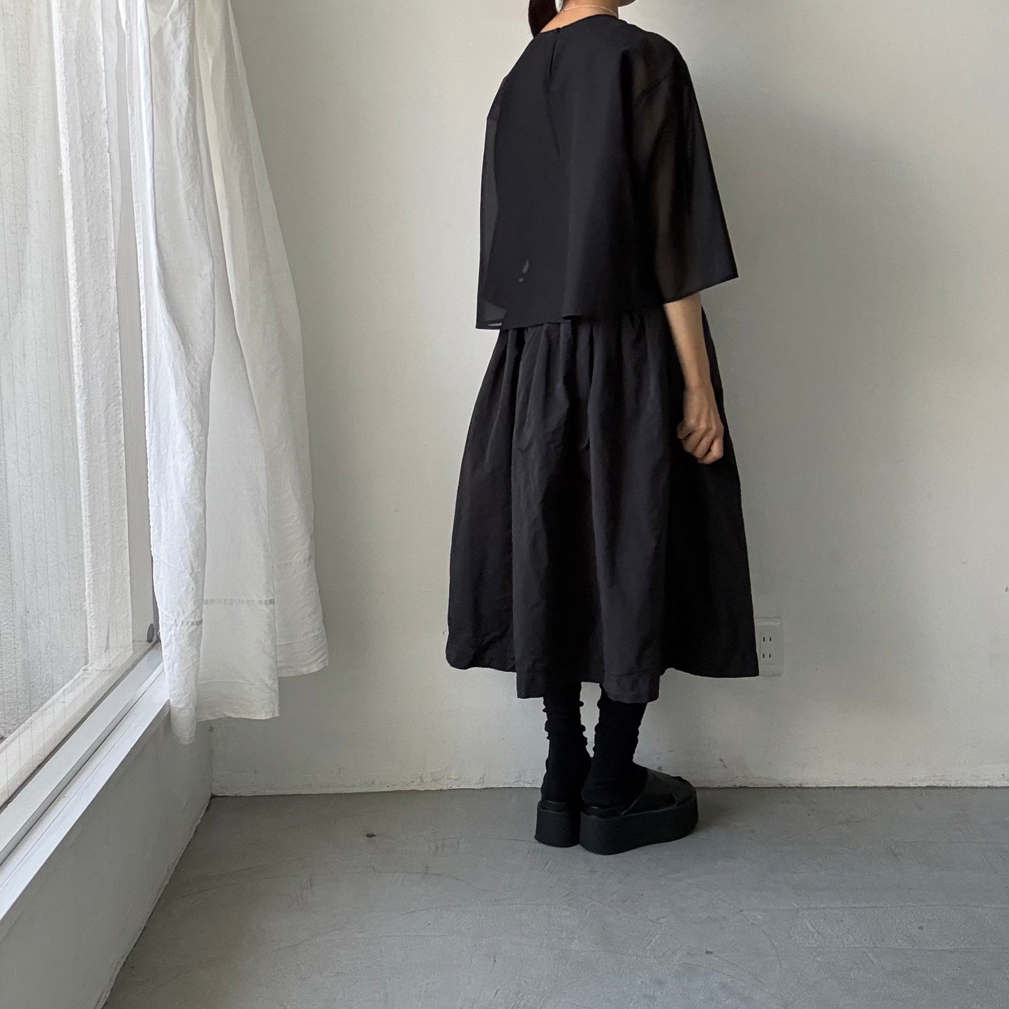 TENNE HANDCRAFTED MODERN オーガンジーショートプルオーバー