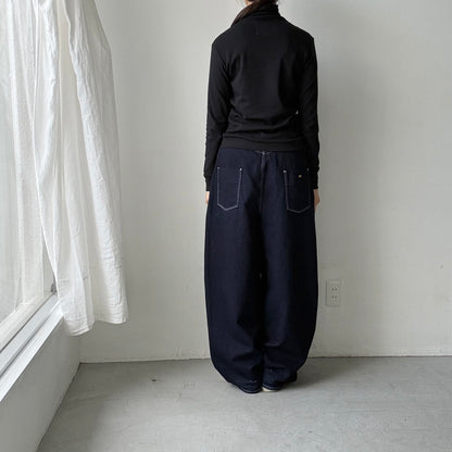 MAGALI コットンウールハイネックカットソー　ブラック