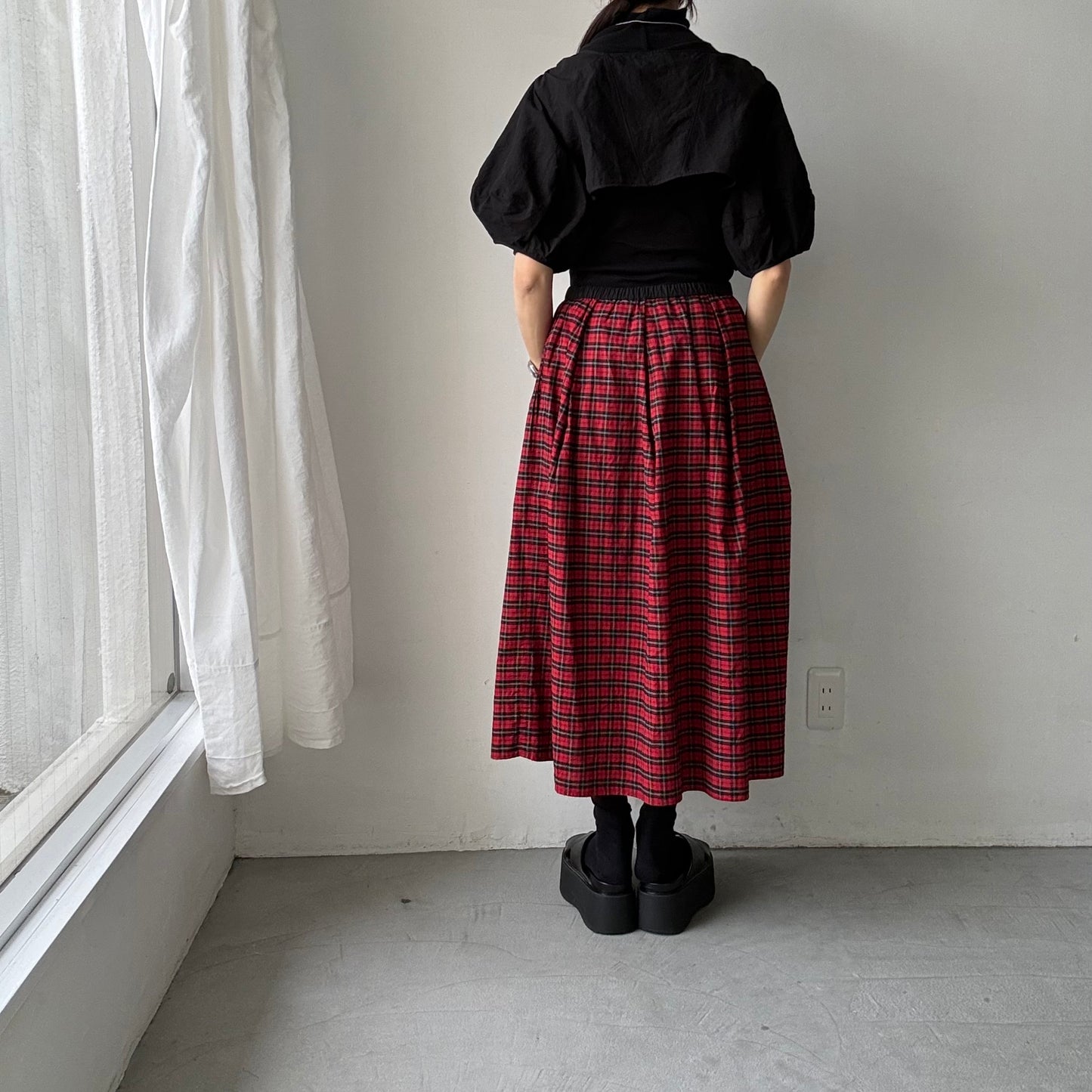 R&D.M.Co  コットンリネンシルクワッシャープルオーバーボレロ　ブラック