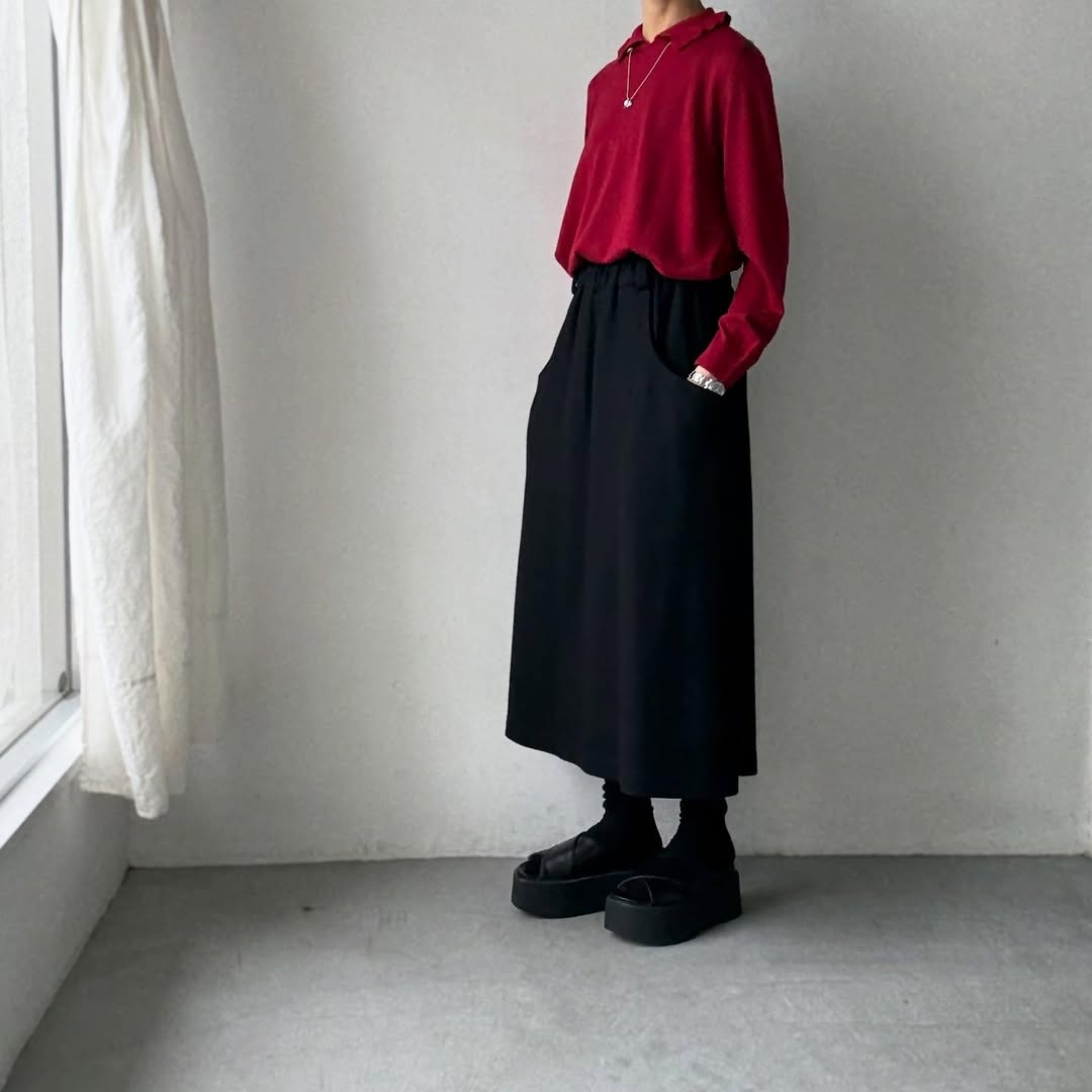 cion  ウールフリルカラーポロニット　レッド