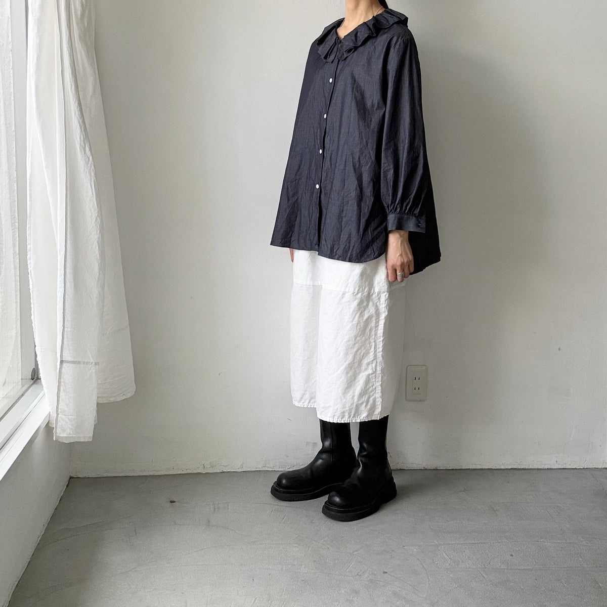 🔵金曜日入荷分予約受付中🔵Linenya  ラッフルシャツ　デニム