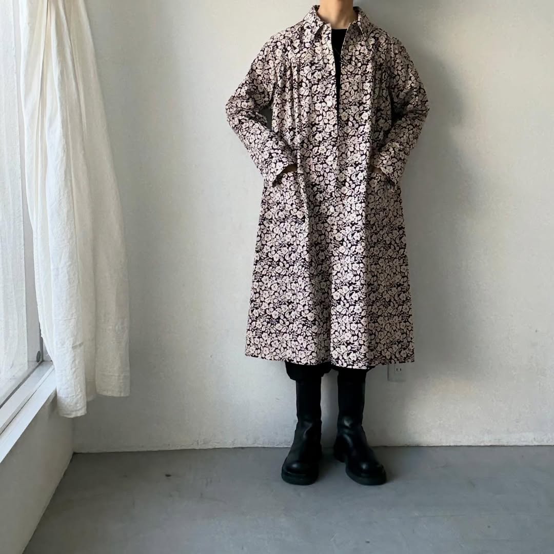 R&D.M.Co  ワイルドベリーヨークギャザーコート