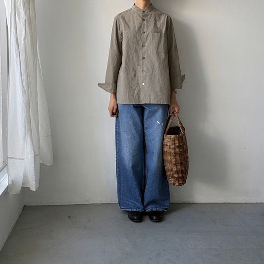 atelier naruse  オーガニックコットングレンチェックバンドカラーシャツ