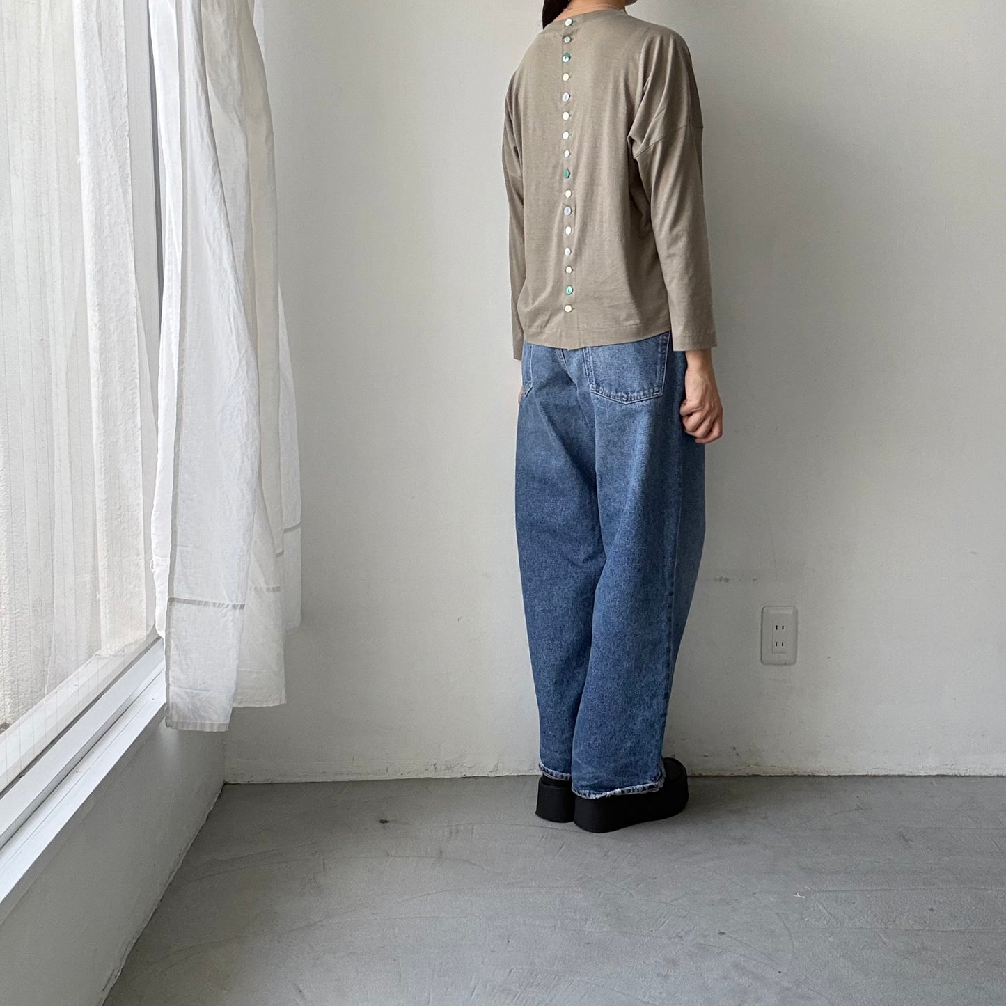 R&D.M.Co  ドロップキャンディボタンロングスリーブTシャツ　カーキ