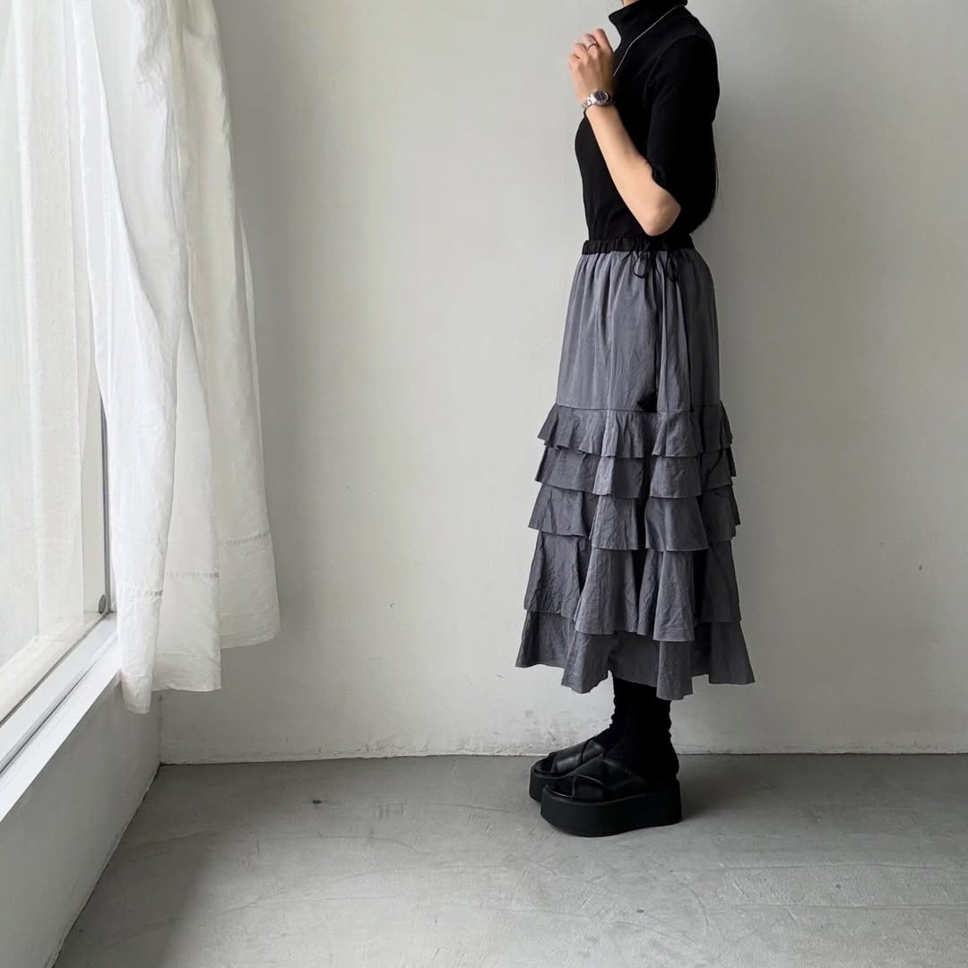 MAGALI コットンシルクブレイドティアードスカート　グレー