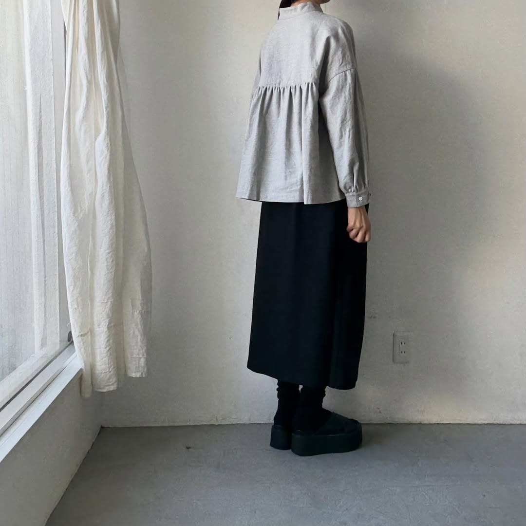 Linenya  コットンリネンウール長袖スタンドカラーブラウス