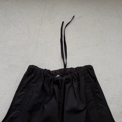 ゴーシュ  オーガニックダックコットンストレートラインパンツ