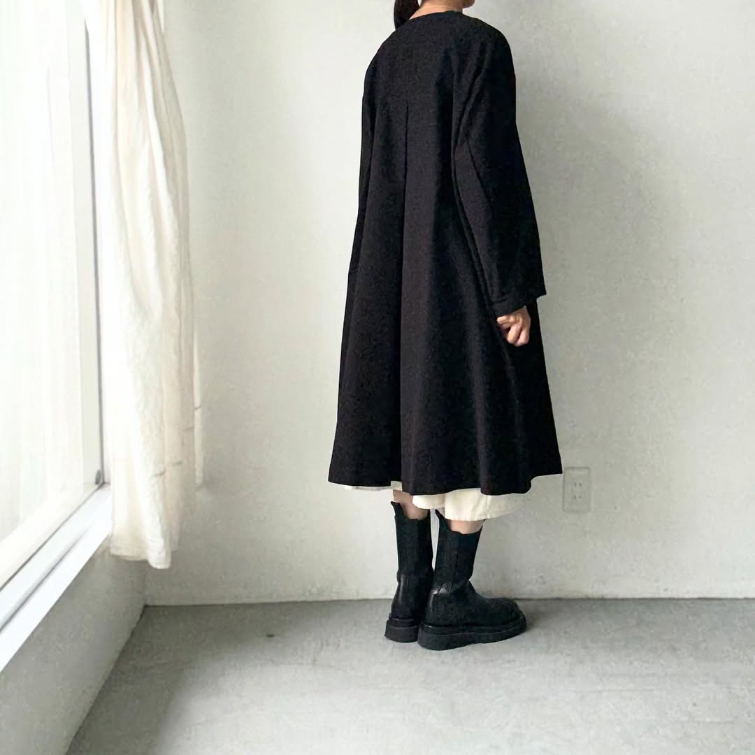 atelier d'antan Mauryノーカラーコットンコート