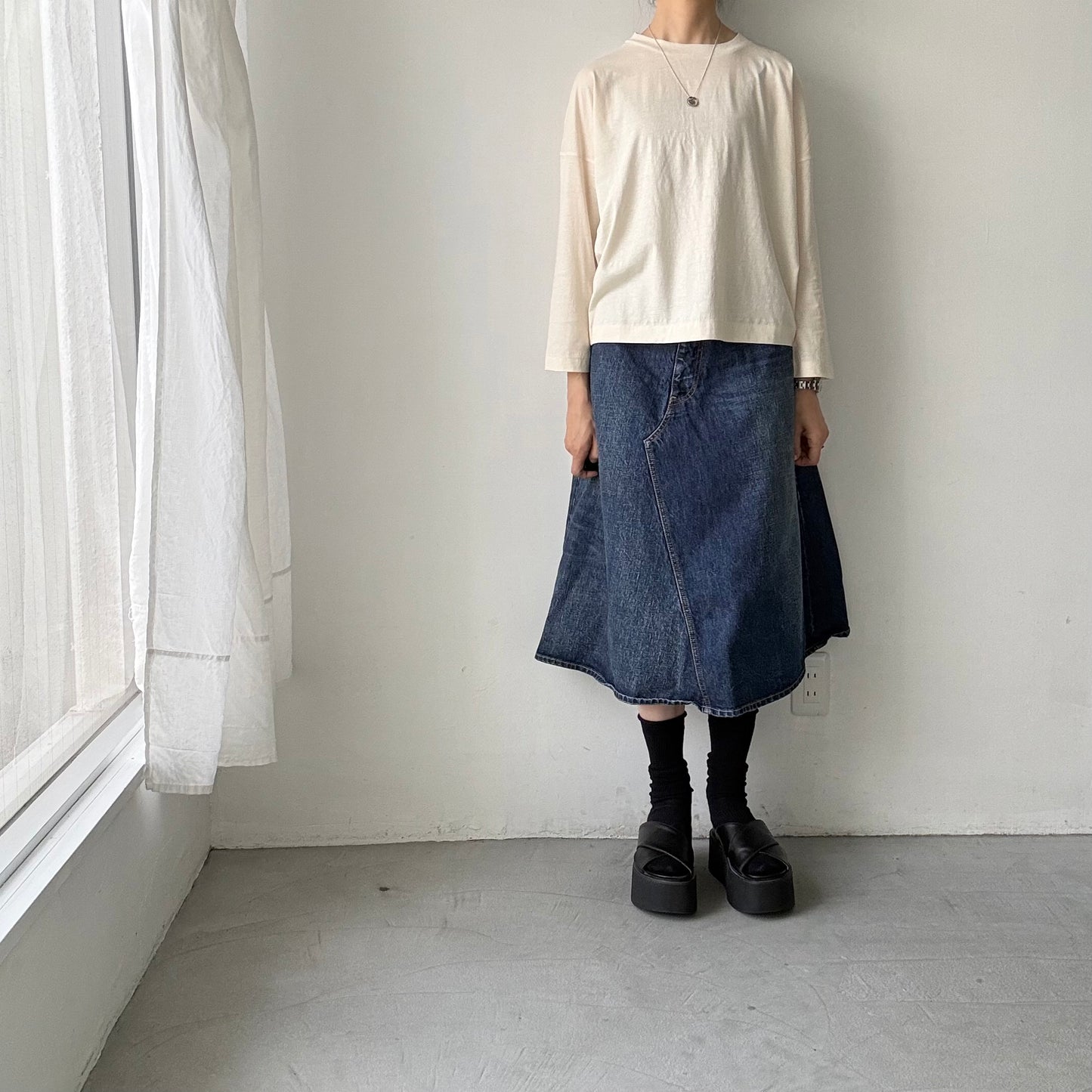 R&D.M.Co  ドロップキャンディボタンロングスリーブTシャツ　ナチュラル