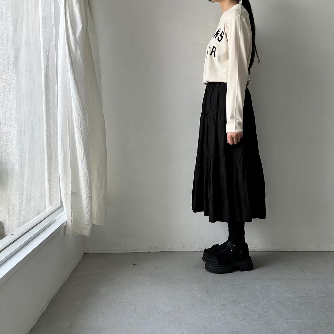 OLDMANS TAILOR OMTフロッキープリントロゴ長袖Tシャツ