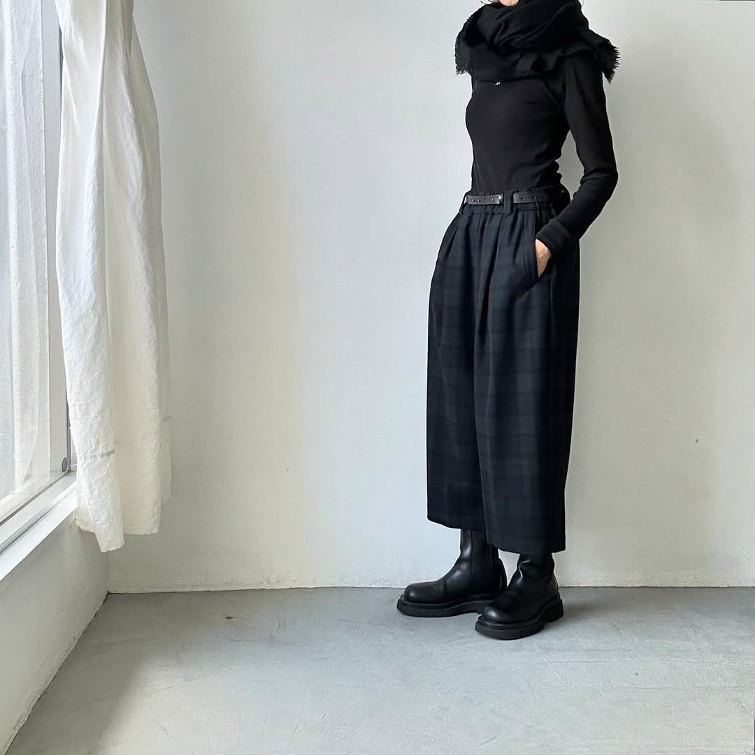 atelier naruse ウールフラノガウチョパンツ – blanc