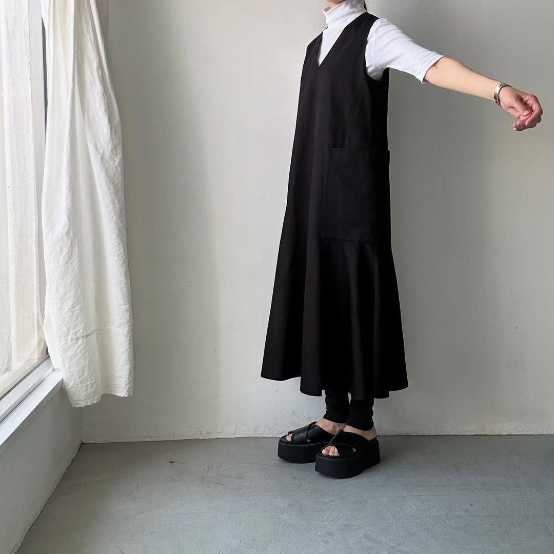 TENNE HANDCRAFTED MODERN ノースリーブマーメイドドレス