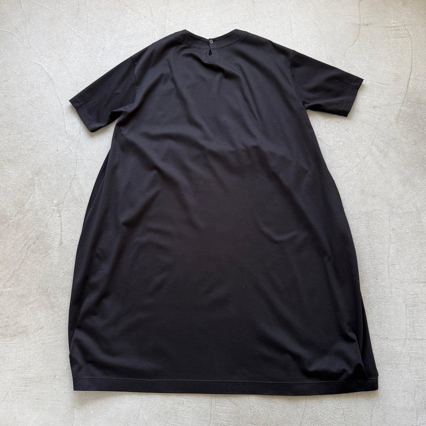 atelier naruse  コットンカットソーコクーンワンピース　ブラック