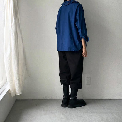 R&D.M.Co インディゴブルーラッフルカラーブラウス