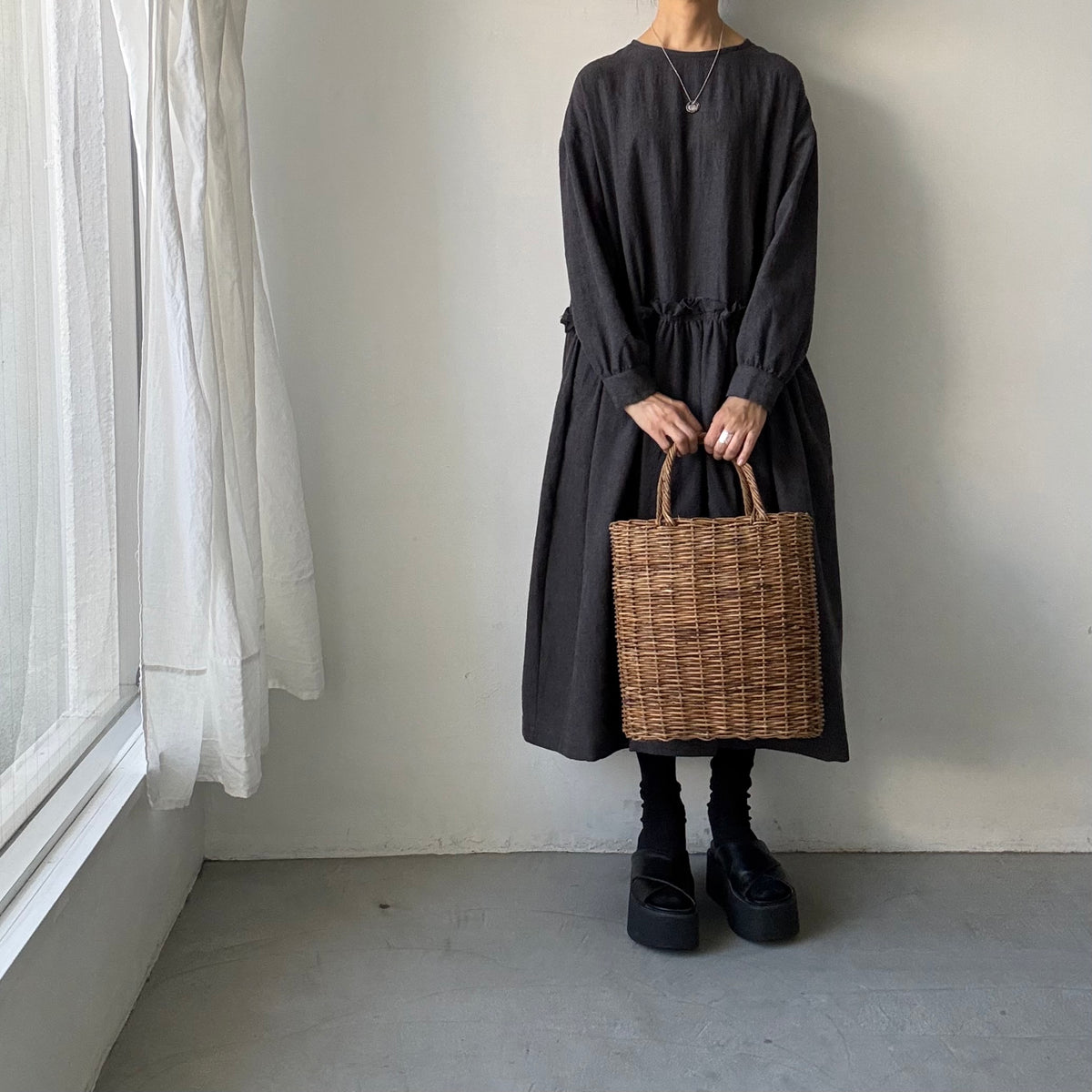 atelier naruse  ウールコットン千鳥チェックカットオフワンピース