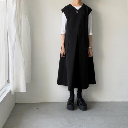 Linenya  フロントタックワンピース
ブラック