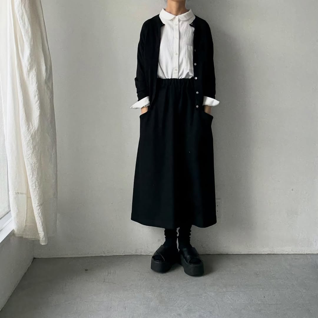 Linenya  コットン丸襟長袖ブラウス　ホワイト