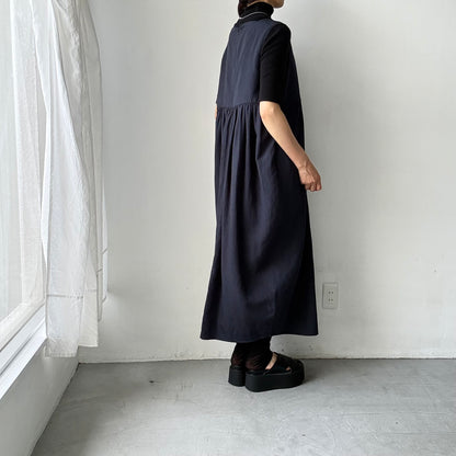 TENNE HANDCRAFTED MODERN ビスコースリネンノースリーブコクーンドレス