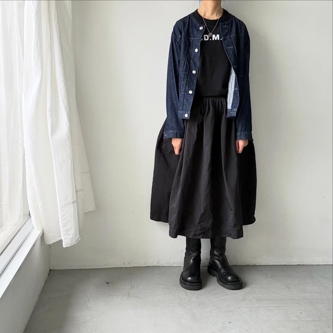 R&D.M.Co パイルエンブロイダリーTシャツ