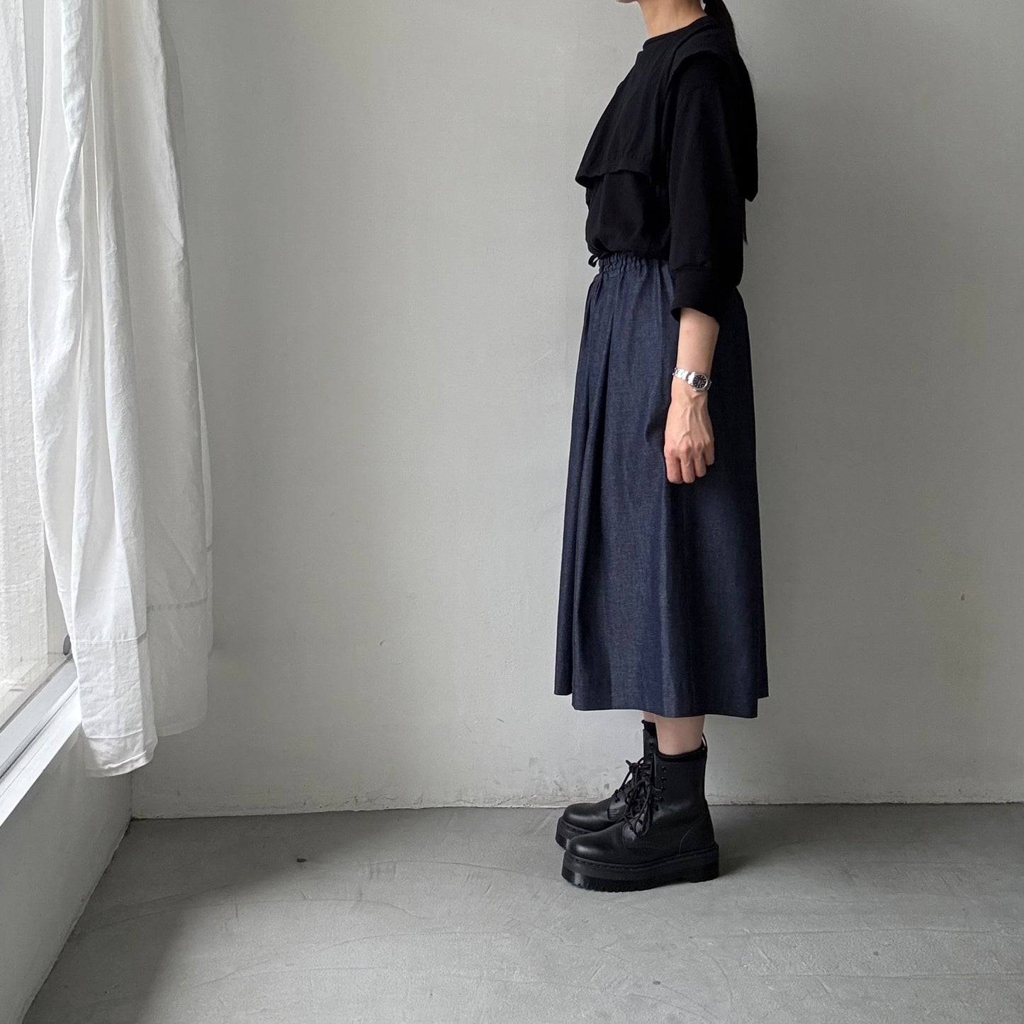 Linenya  デニムタックスカート　75センチ丈