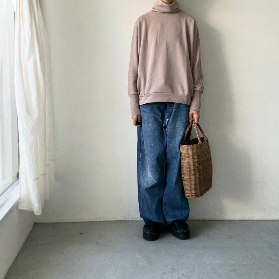 Linenya  コットンハイネックプルオーバー　ベージュ