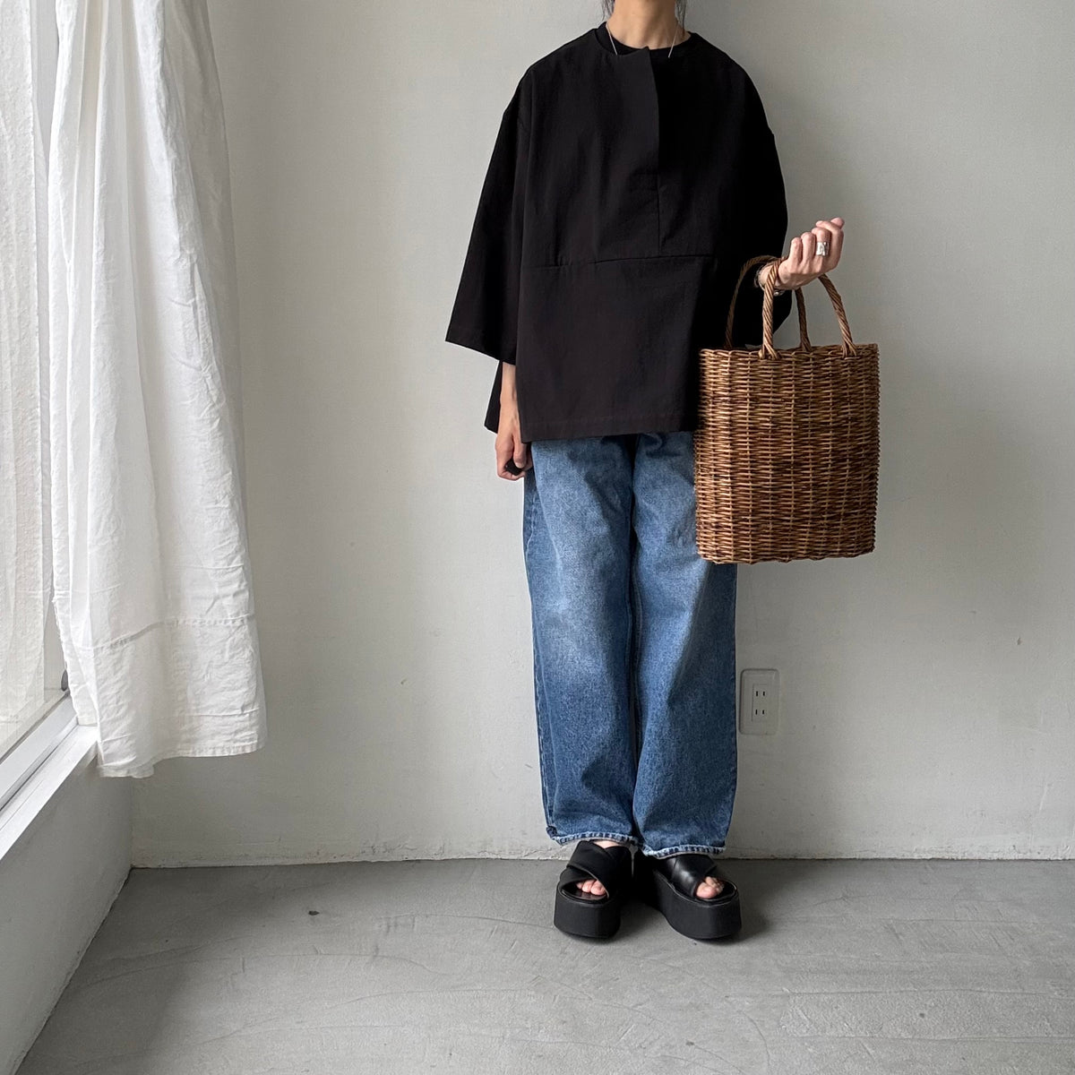atelier d'antan Bouvetコットンプルオーバー　ブラック