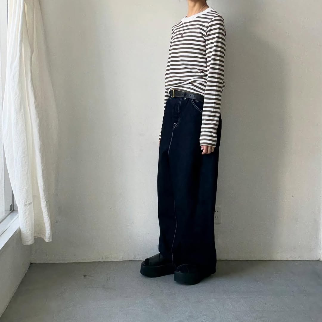 R&D.M.Co 裏起毛ボーダークルーネック長袖Tシャツ　ホワイト×カーキ