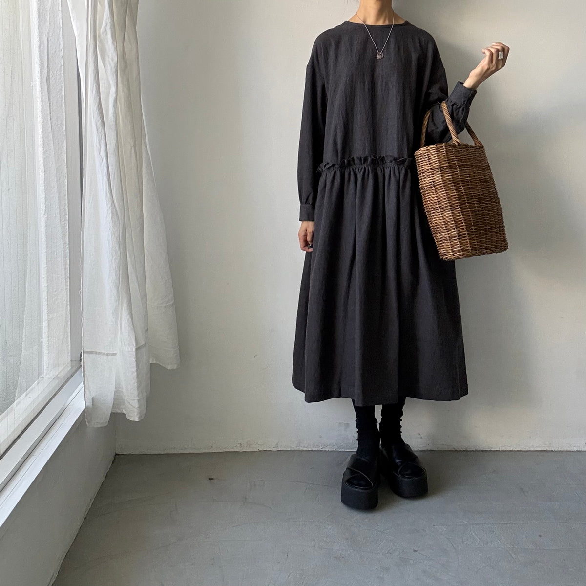 atelier naruse  ウールコットン千鳥チェックカットオフワンピース