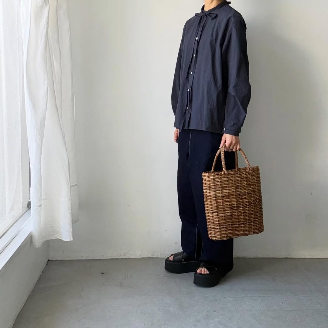 kijinokanosei  ボウタイシャツ